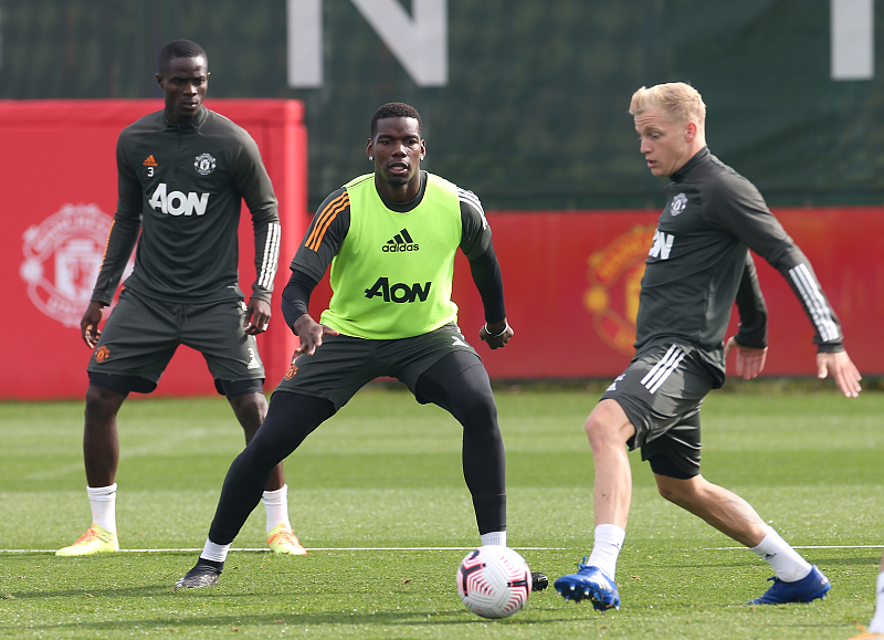 曼联压价手段奏效？特莱斯质疑波尔图要价过高！1200万更合理