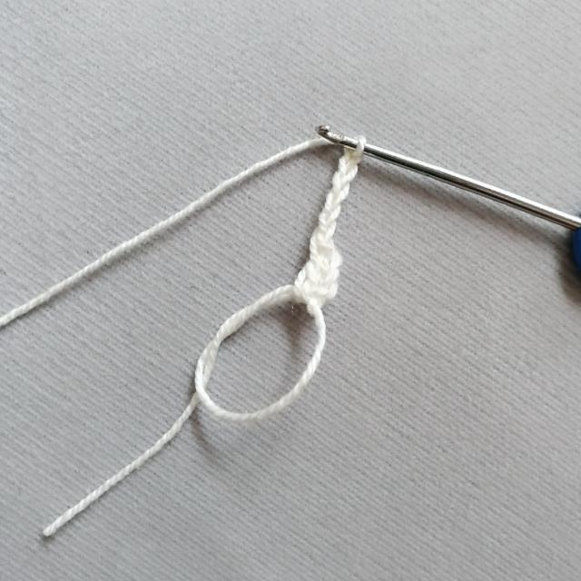 蕾丝钩杯垫,钩杯垫的长绒线多少钱1斤