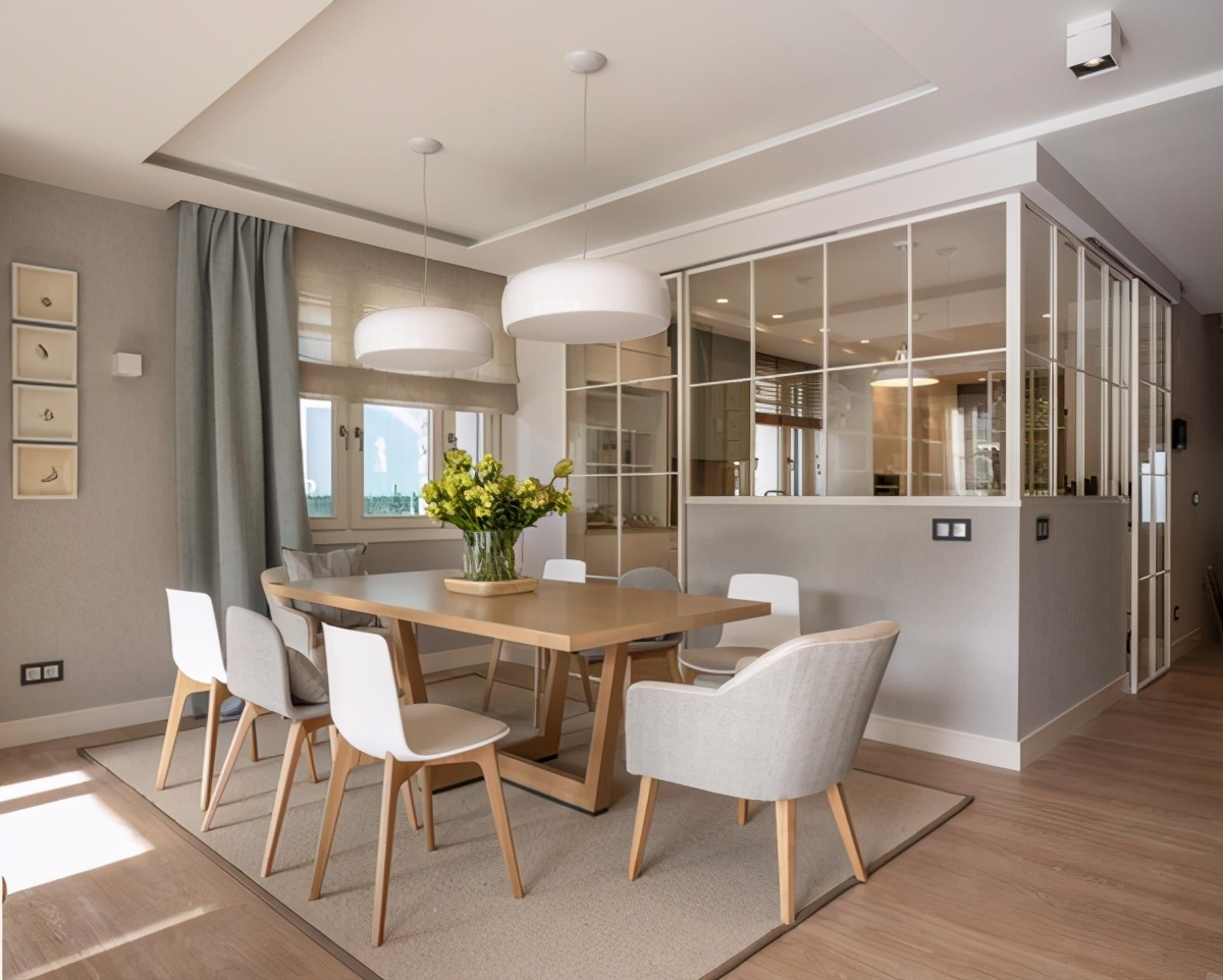 整个房子都是玻璃墙好吗,厨房半开放式玻璃墙好吗安全吗