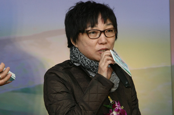 香港u20女足主教练是陈婉婷吗,u16女足教练组有谁