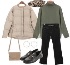 驼色配什么颜色好看,驼色配什么颜色好看男士