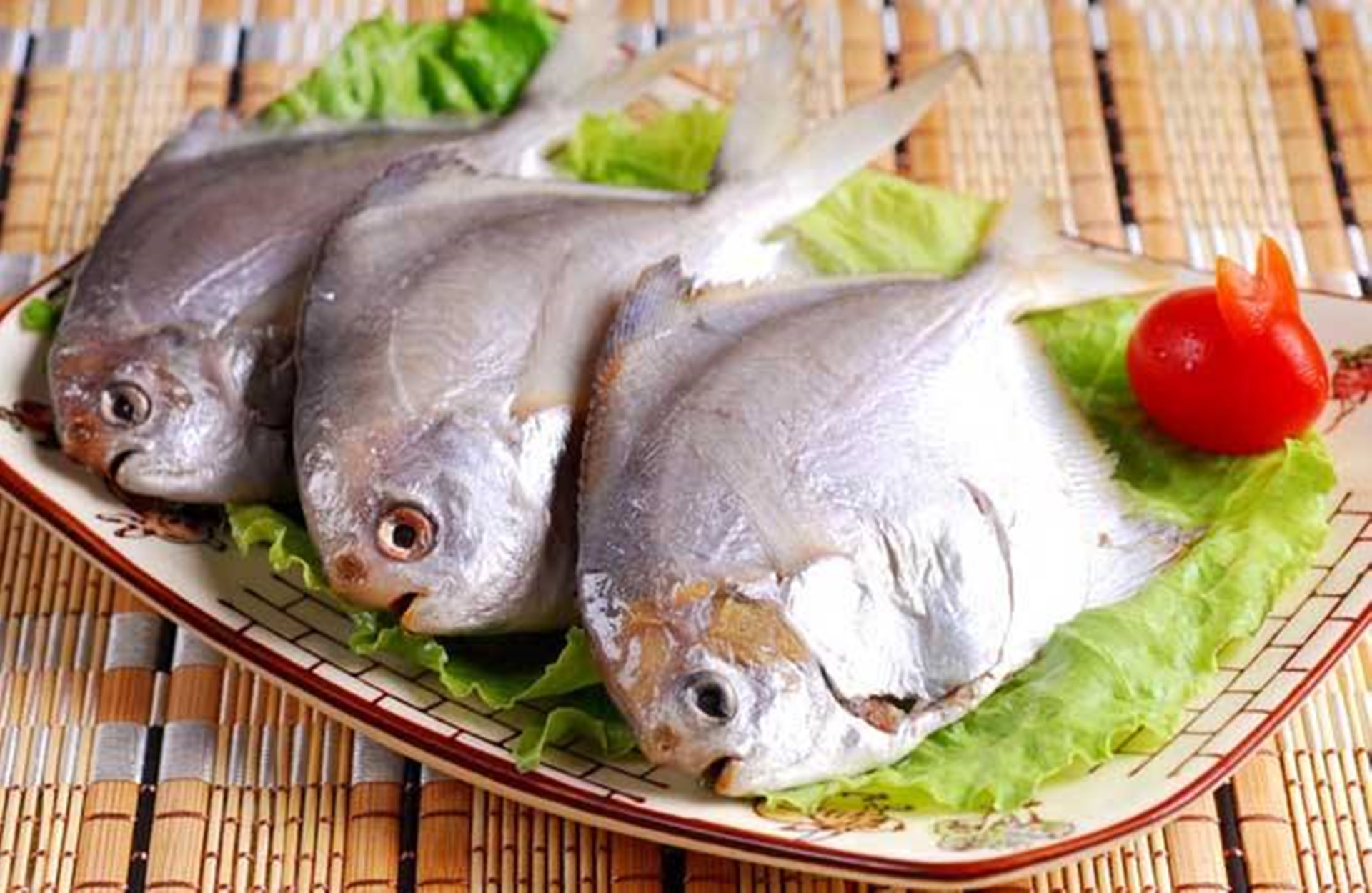 红烧鲳鱼最正宗的做法,红烧鲳鱼美味可口做法简单易学