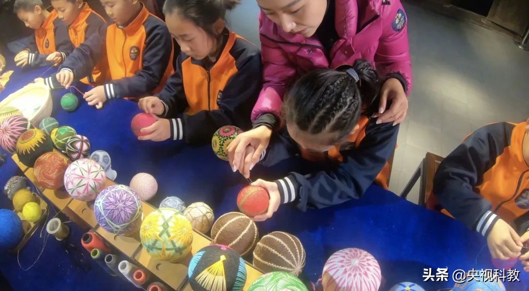 两千多年前的历史温度触手可及？跟着领队笑舒和同学们开启跨时空之旅！