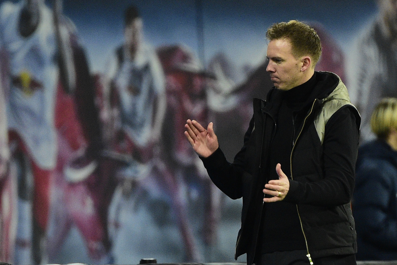 逗妹吐槽：米兰终于上头条了！不过是以0-3的方式…