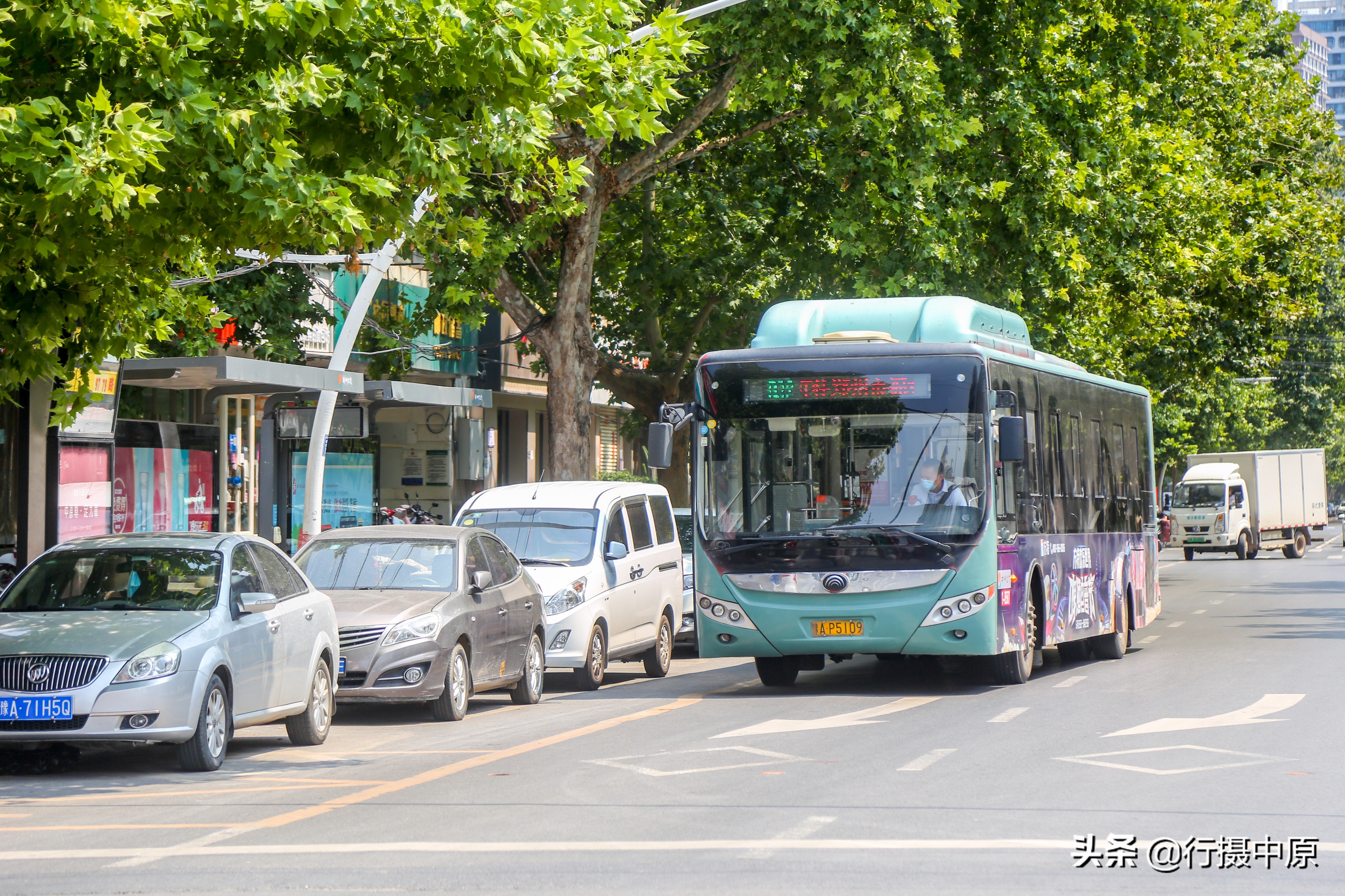 郑州公*班交**次增加！上车只需扫码
