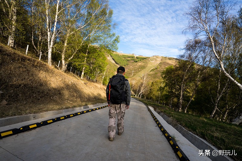 塞北初夏，拓乐陪我逐云日，拓乐Thule35LAllTrailX背包测评