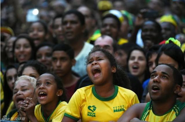 世界杯巴西1比7惨败德国,当年巴西被德国7比1输了多少