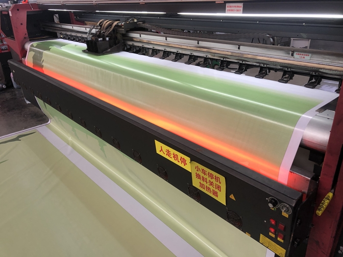 国产喷绘机哪个品牌好,喷绘机十大排名品牌