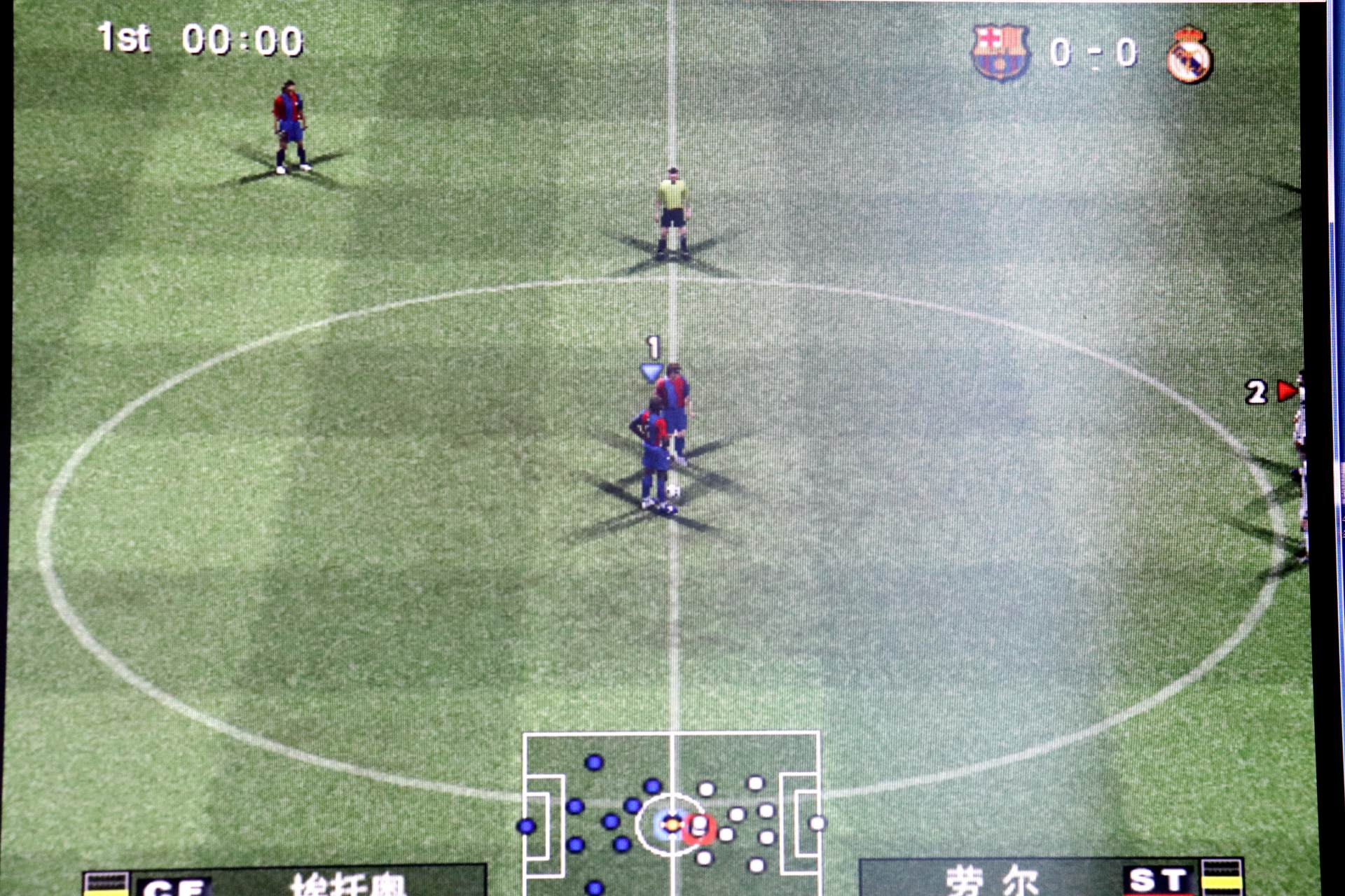 享用游戏的乐趣,北通蝙蝠4手柄怎样控制游戏