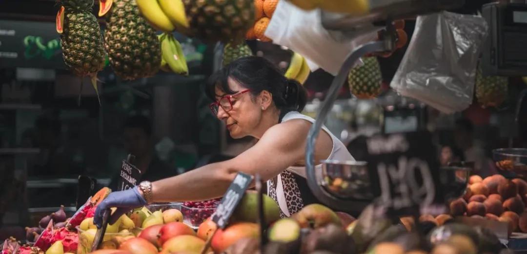 在农村，我爸妈50岁+创业做小生意，日子越过越好了