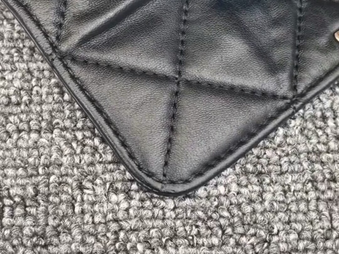 真皮衣磨损掉漆怎么修补,真皮衣皱了怎么搞平整