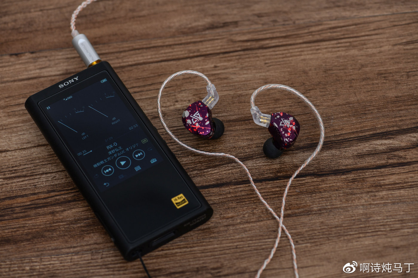 视觉系大师，声音是否也好听？—徕声RT-3三单元圈铁耳机