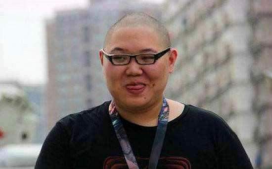 斗鱼开帝王都是什么人,开通斗鱼超级皇帝是什么感觉