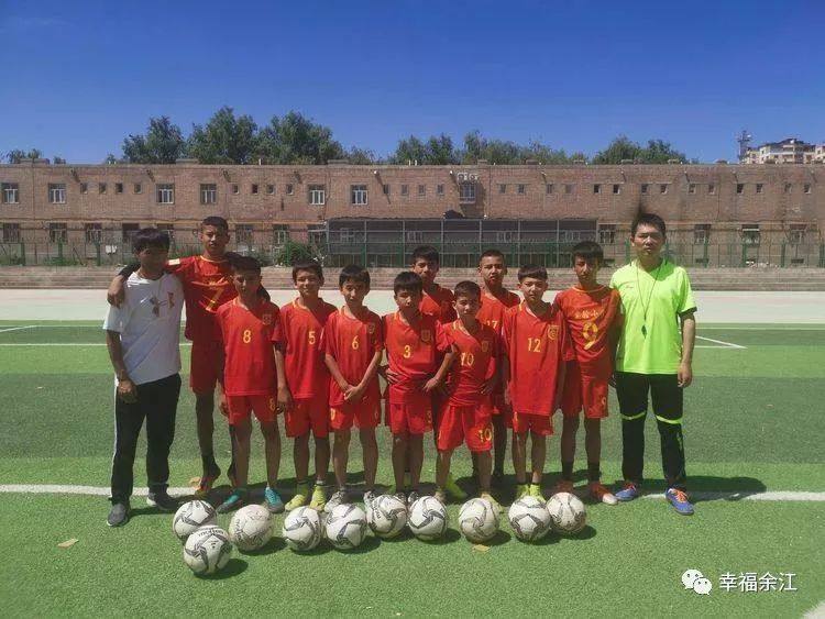 余江有名的老师是谁,余江有名的教师