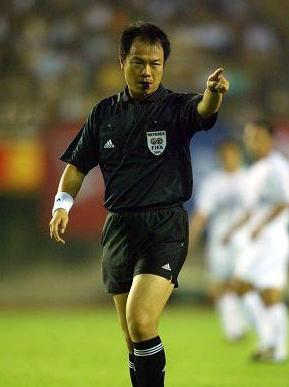 足球十大黑哨人,足球史上的十大黑哨比赛