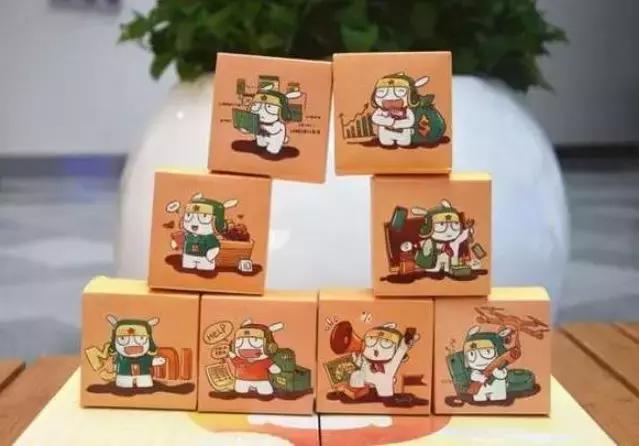 父母看儿子带了100个包子！留学生笑而不语：你是没见过我爸妈……