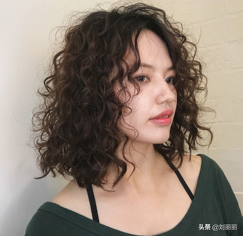 发量少细软适合什么发型有美人尖,蓬松的细软发质适合什么发型