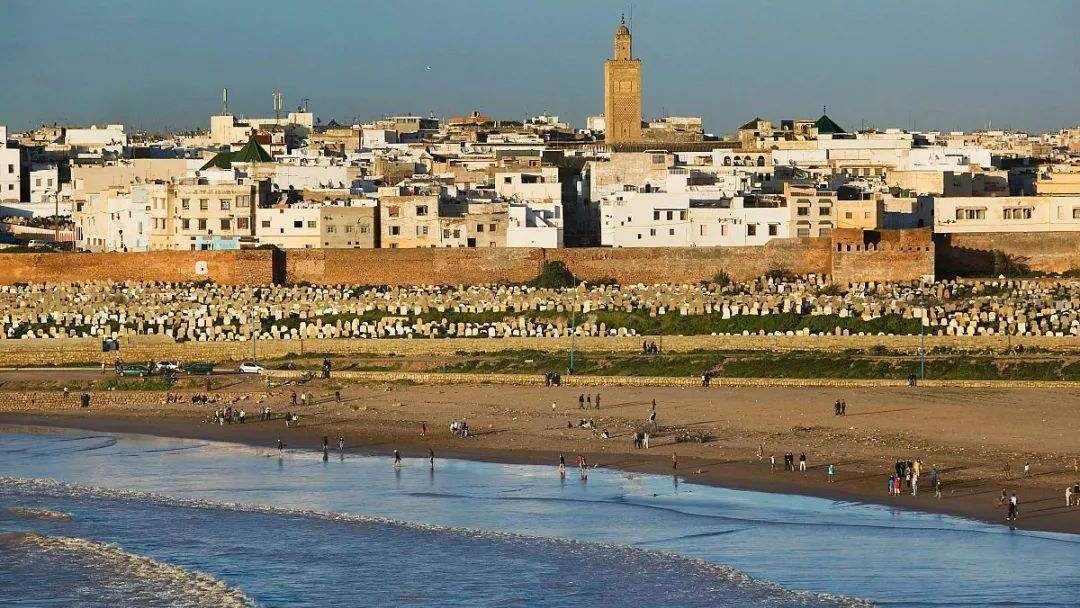 名不虚传的“好色”国度，美女遍布的假非洲，对中国开放免签