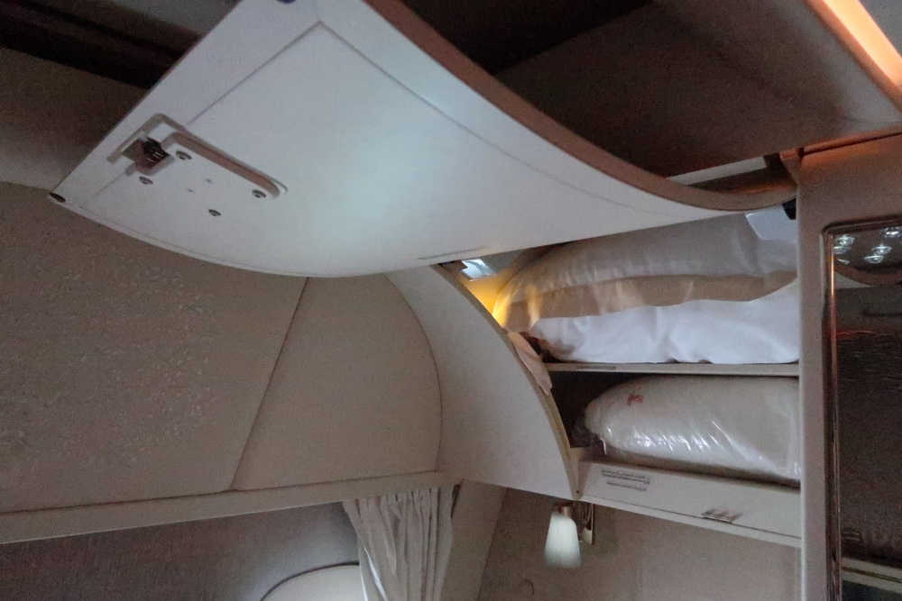 阿联酋航空b747,阿联酋航空b777-200lr