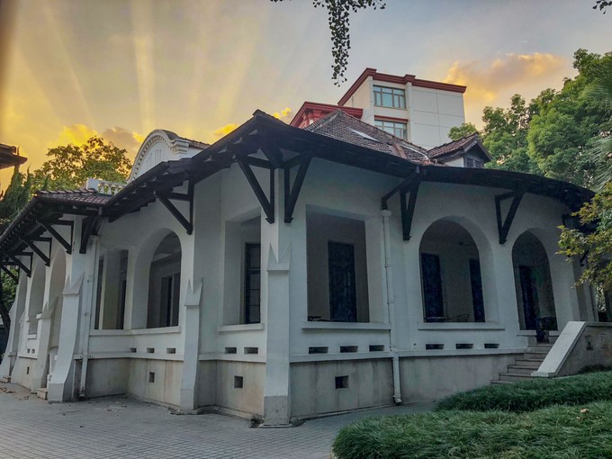 上海旅游攻略一日游详细,去上海旅游攻略七日游