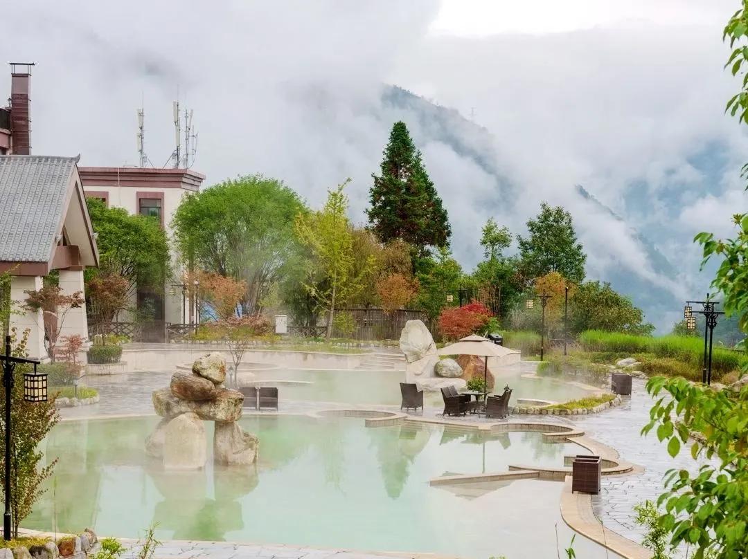 川西泡温泉看雪景,川西自驾游玩2天2夜加温泉12月份