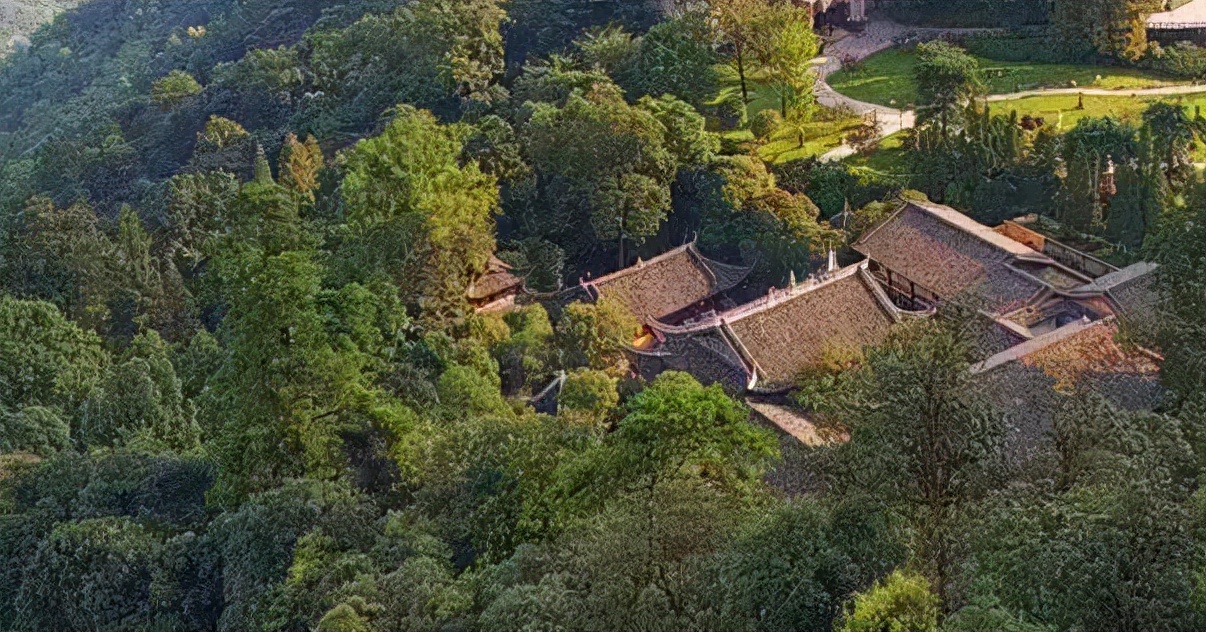 上穷华严下泥潭人间游化太虚台｜纪念竺霞上人诞辰110周年