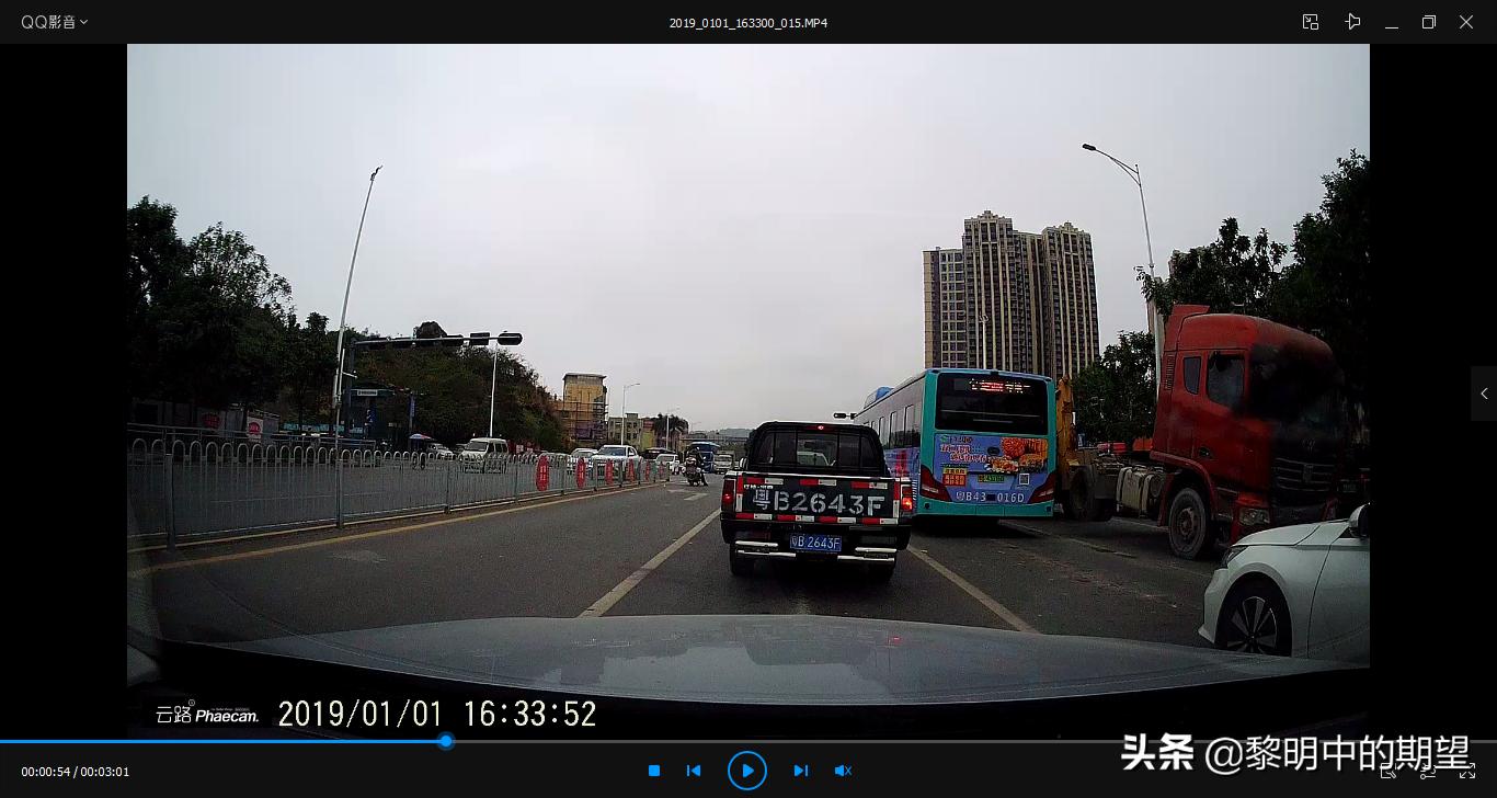 记录仪无光夜视和星光夜视哪个好,行车记录仪夜间推荐测评