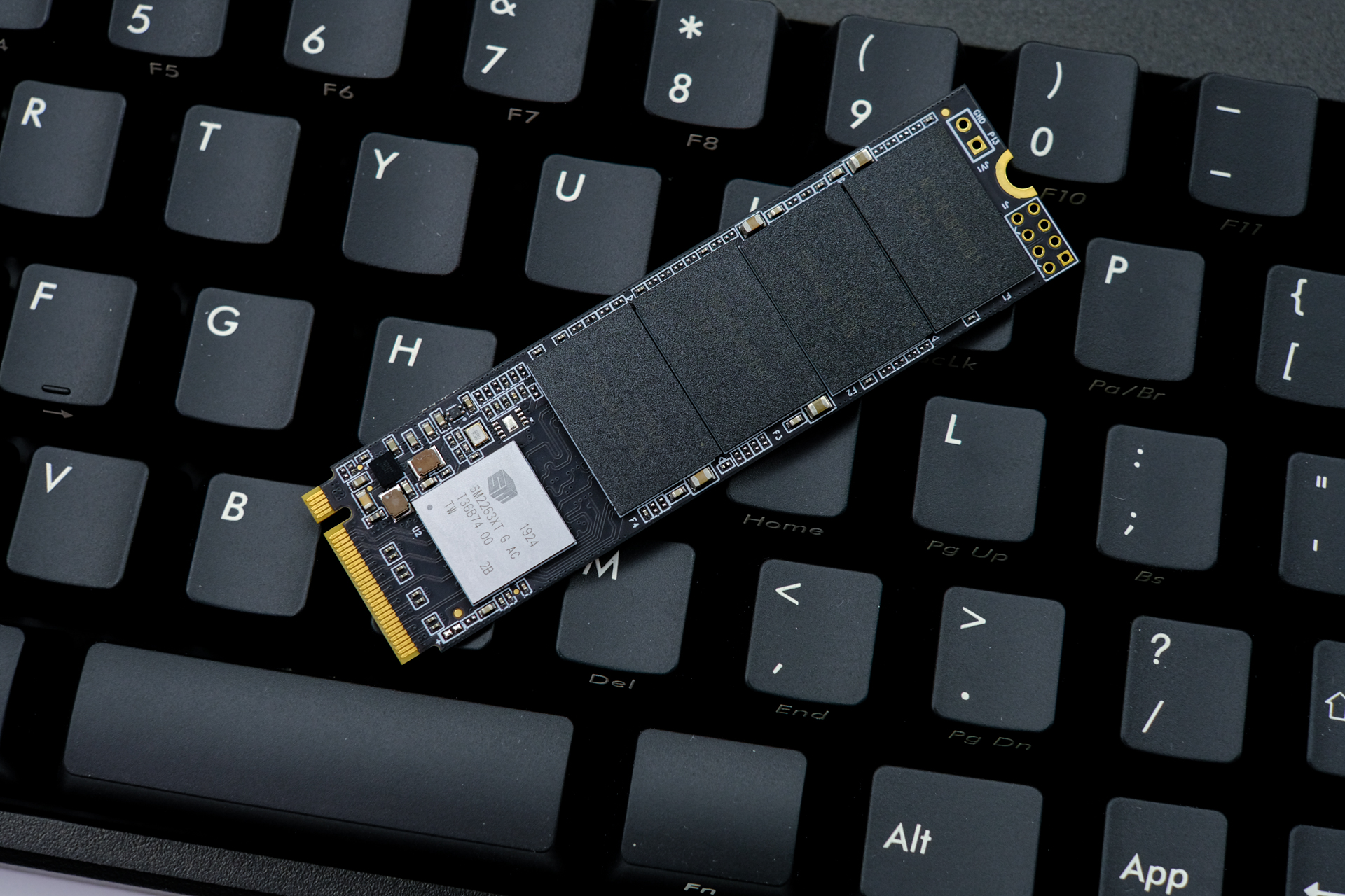 爱国者固态硬盘p2000测评,ssd固态硬盘爱国者p2000和p3000