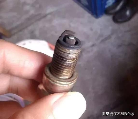 汽车跑到120就发抖是什么原因,汽车开快了方向盘发抖是什么原因