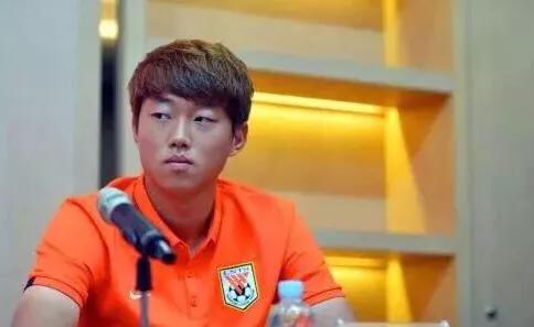 冯潇霆亚冠重大失误,本轮亚冠最佳阵容高准翼入选