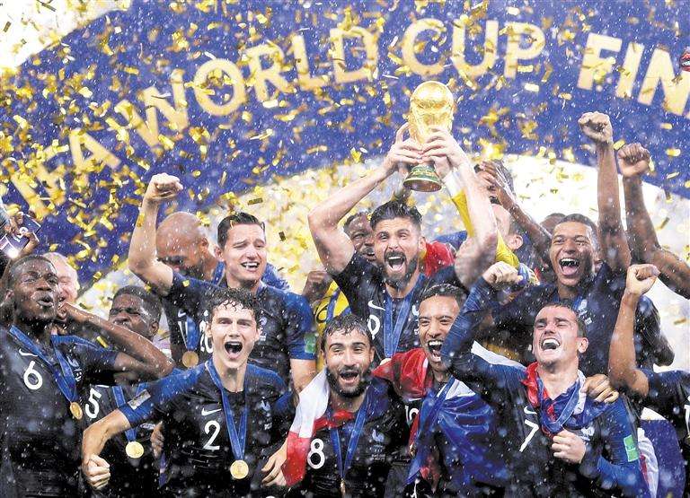 潘叶江怎么拿下的华帝,华帝董事长潘叶江身价