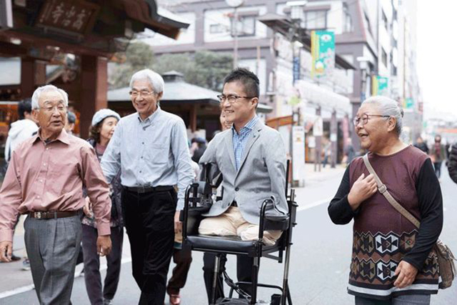 先天性没有四肢的日本劈腿狂人，婚后15年出轨50人