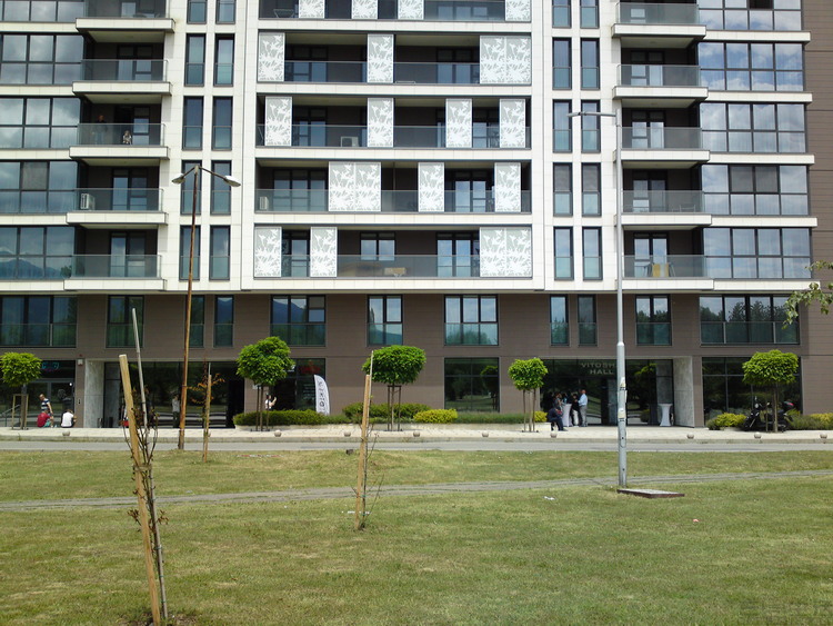 为啥1亿像素的手机还不如5000万,12年买的手机现在用不了