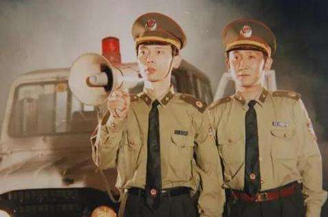 梁天葛优陈佩斯谁知名度高,葛优和梁天谁个子高