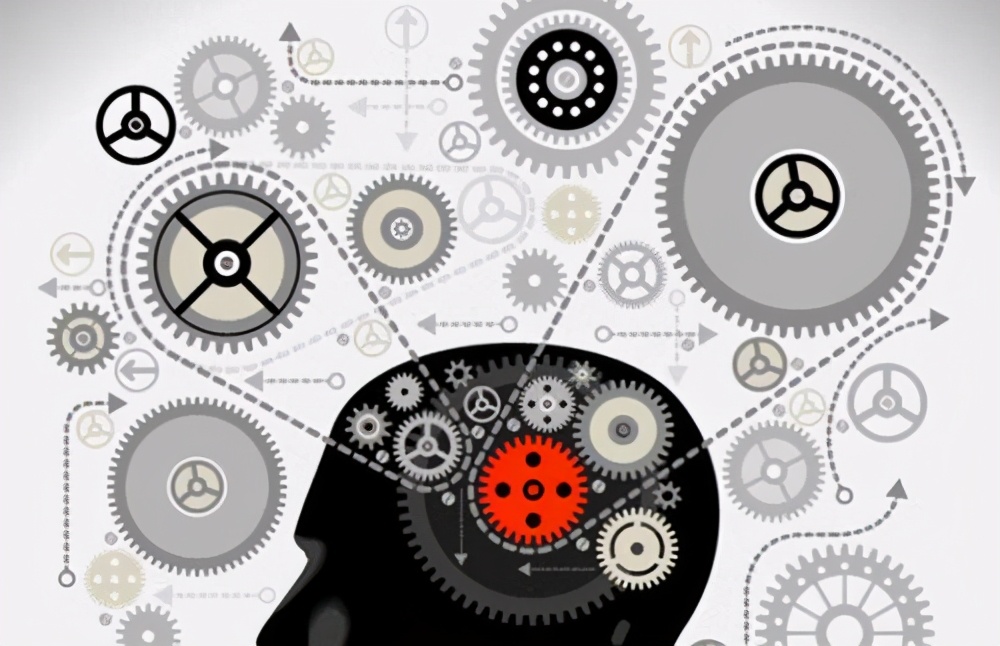 课虫：1对夫妻，4个微信号，卖男*用品性**，1年收入100万+