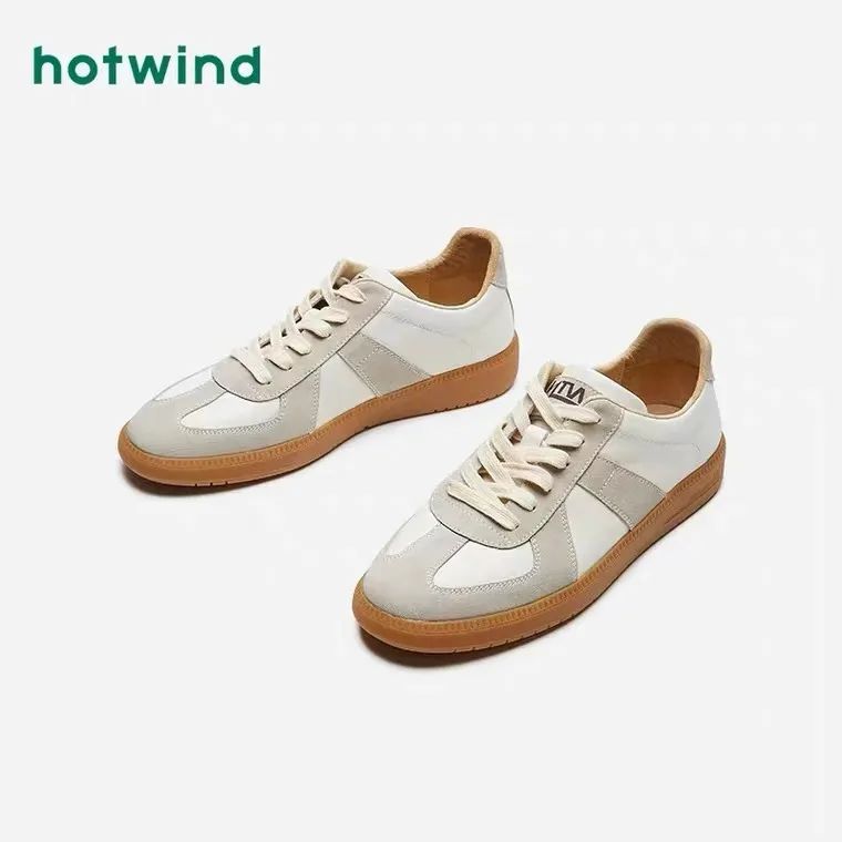 杨幂欧阳娜娜冬天穿搭,杨幂同款矮帮马丁靴