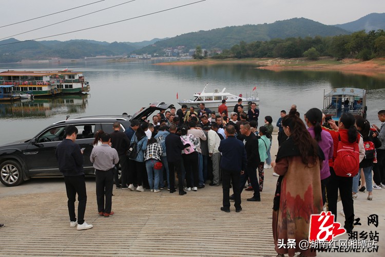 34斤大甲鱼图片,68斤重大甲鱼图片