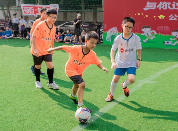 “与你过招益起必胜”——足球，让“星星的孩子”不再孤单