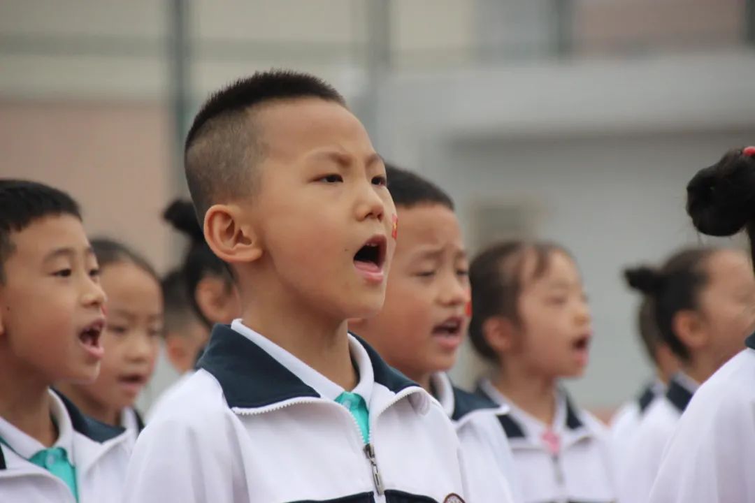 建*党**百年喜迎国庆节——西安经开第二小学队列队形广播*比操**赛