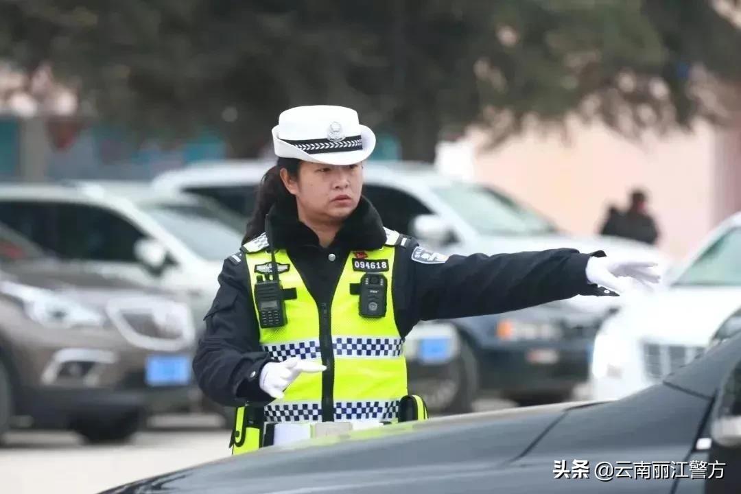 学先进树典型丨杨婧：植根马路的交警“女汉子”