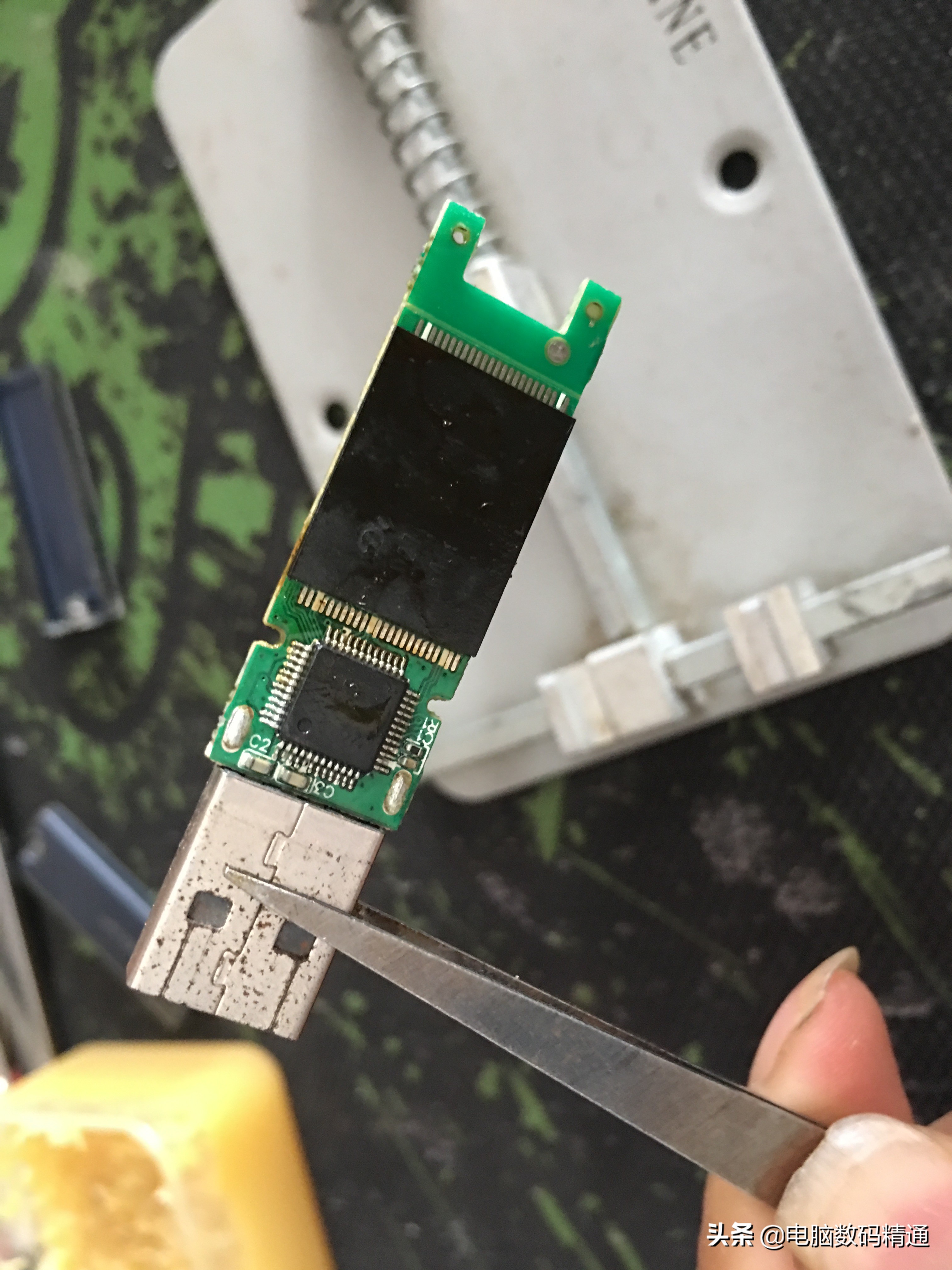 u盘坏了不读盘都是何原因,u盘坏了怎么办最简单的方法