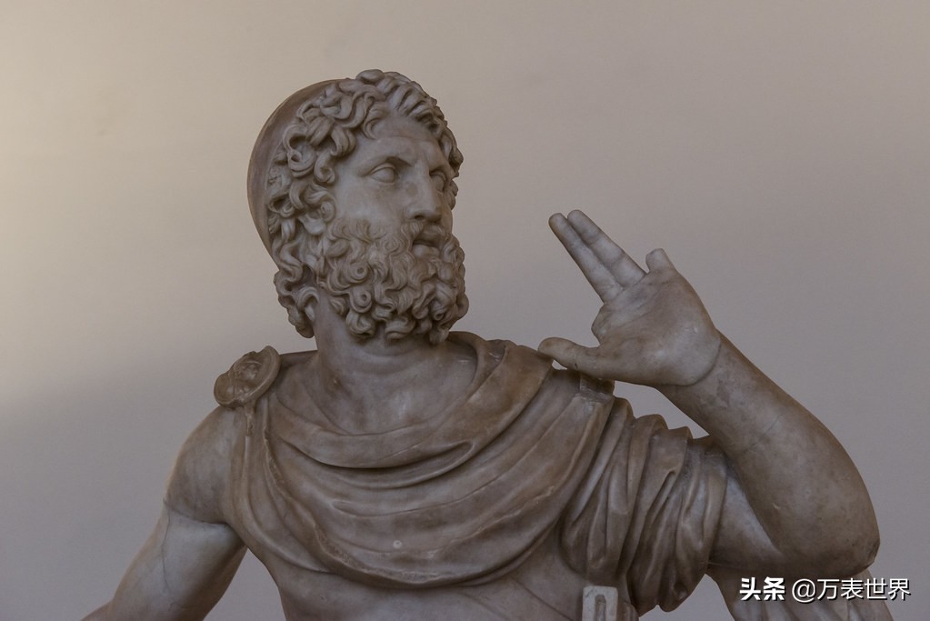 百达翡丽鹦鹉螺和爱彼皇家橡树是最好的运动表？朗格：不一定