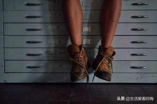 鞋带怎么穿8种漂亮的系鞋带方法,怎么系鞋带才能让鞋带系得更紧实