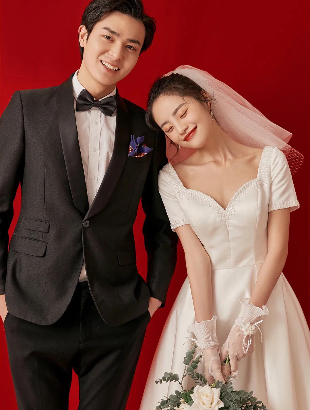 油画复古风婚纱照从画里面走出来,手绘婚纱照肖像油画风格