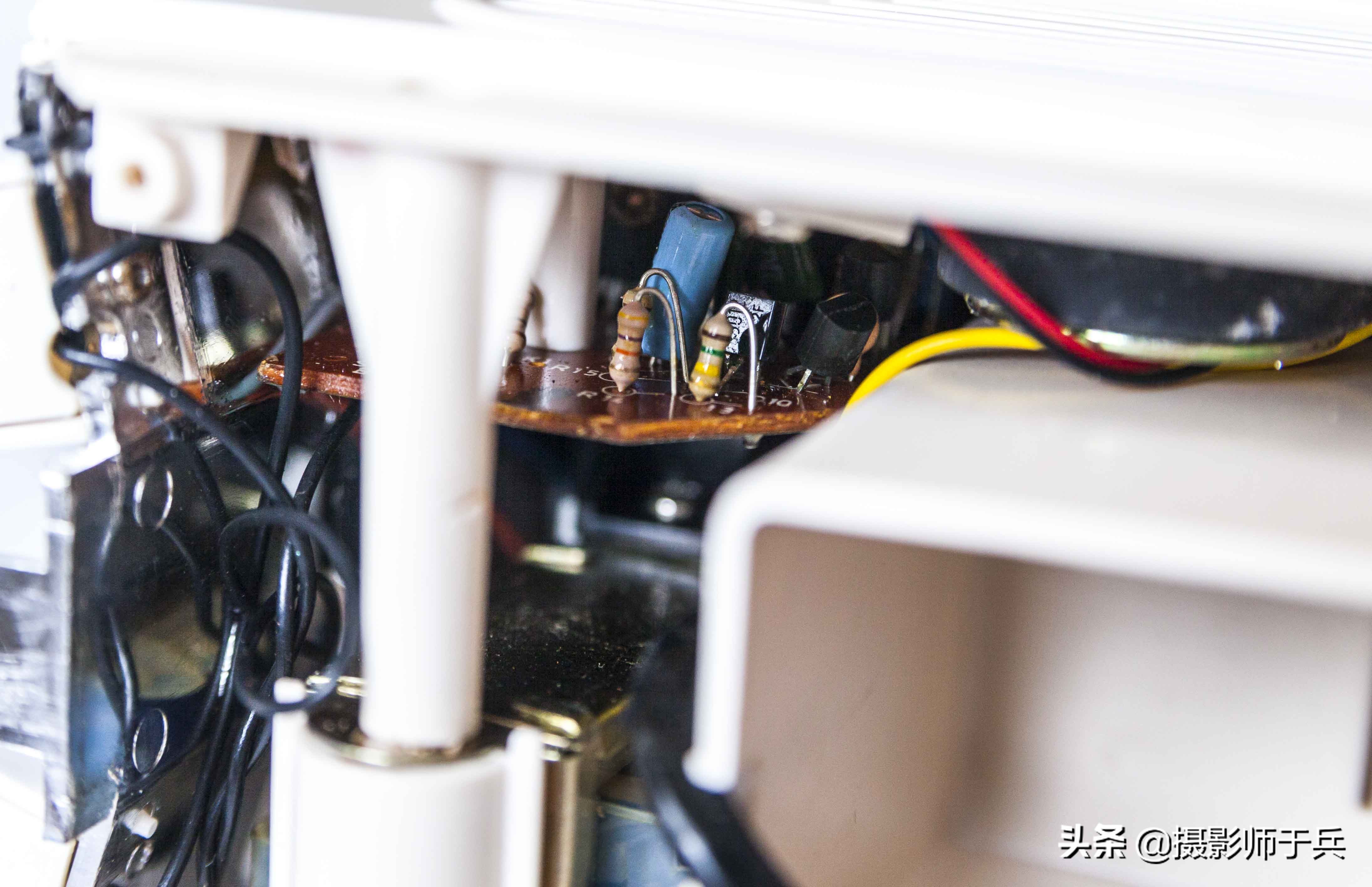 老物件-sunca充电应急灯