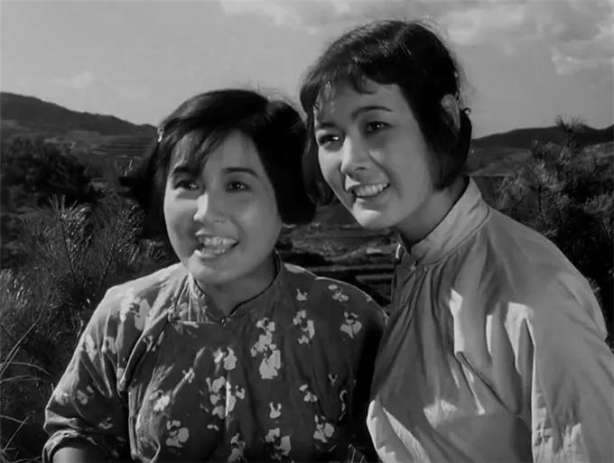 地雷战渡边假装妇女偷地雷被炸,地雷战渡边假装妇女偷地雷第几集