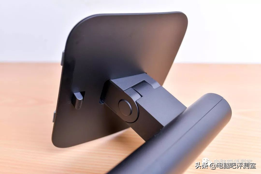 用了两年的小米34寸曲面显示器,小米34寸曲面显示器拖影厉害