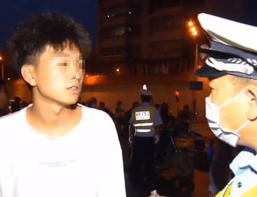 骑电动车酒驾为啥要罚2000多元,坐电动车酒驾的最新处罚标准