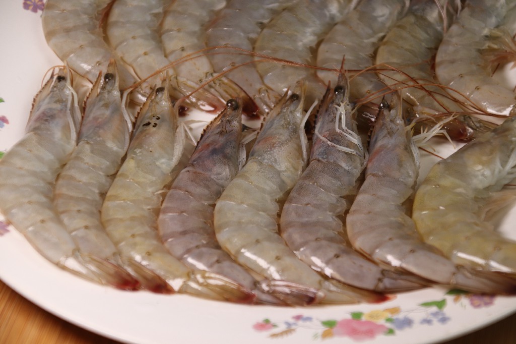 大虾怎么保存放冷藏还是冷冻,大虾怎么保存放在冷藏还是冷冻