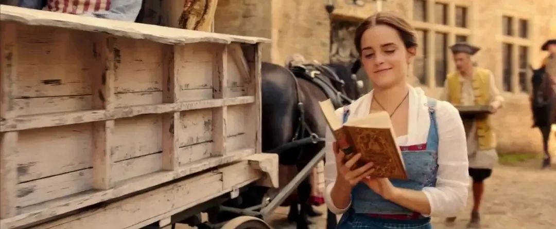 白雪公主变黑炭公主,白雪公主变成听话人偶